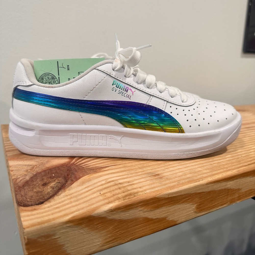 Puma White Sneakers with Iridescent Detail